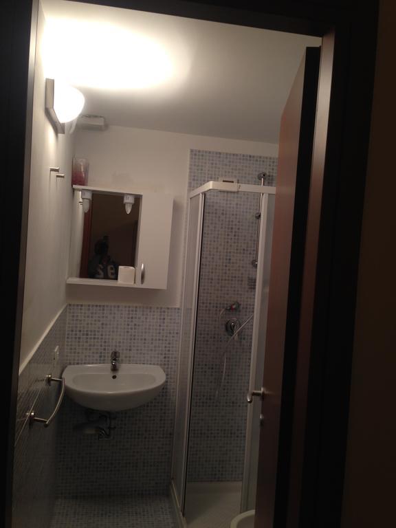 Le Charme House 2 Bed & Breakfast Roma Eksteriør bilde