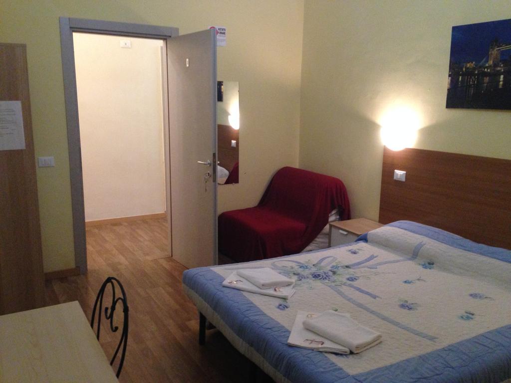 Le Charme House 2 Bed & Breakfast Roma Eksteriør bilde