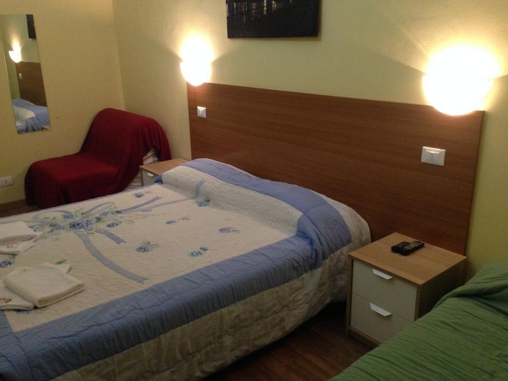 Le Charme House 2 Bed & Breakfast Roma Eksteriør bilde