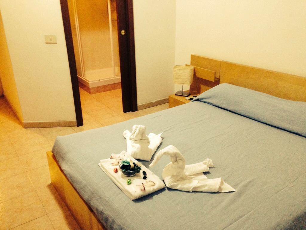 Le Charme House 2 Bed & Breakfast Roma Eksteriør bilde